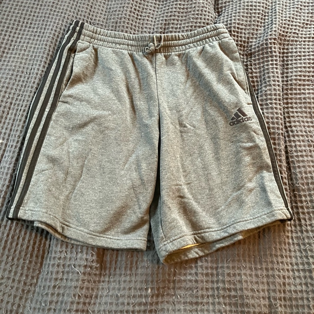 Adidas Men's Athletic Shorts in Gray L